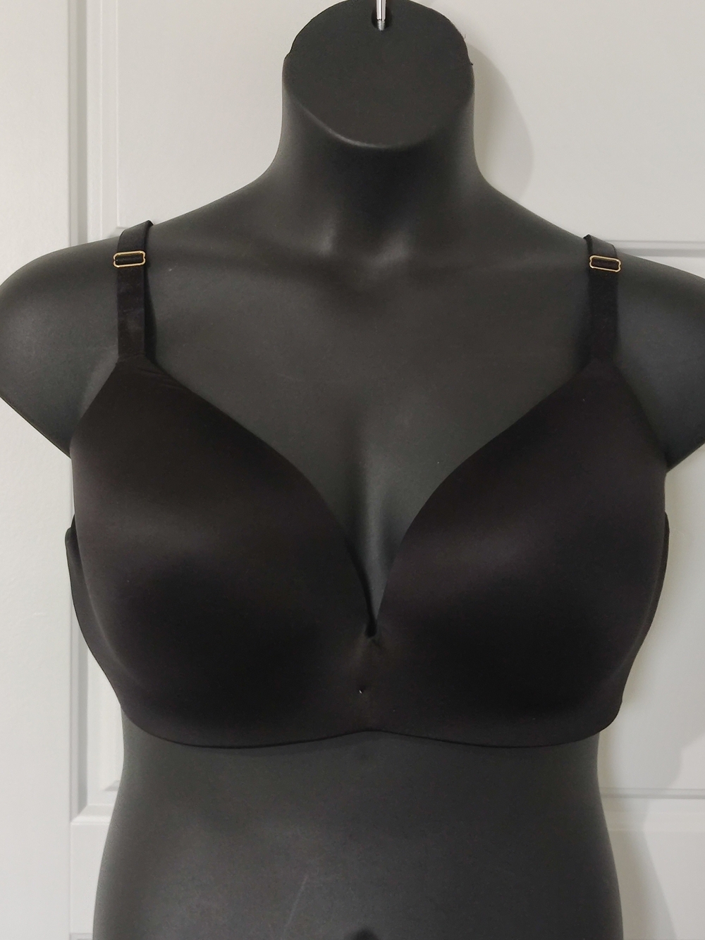 So Obsessed By Victoria's Secret Padded No-Wire Bra Size 40DD NWOT